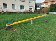 Eine Wippe ist zu sehen.